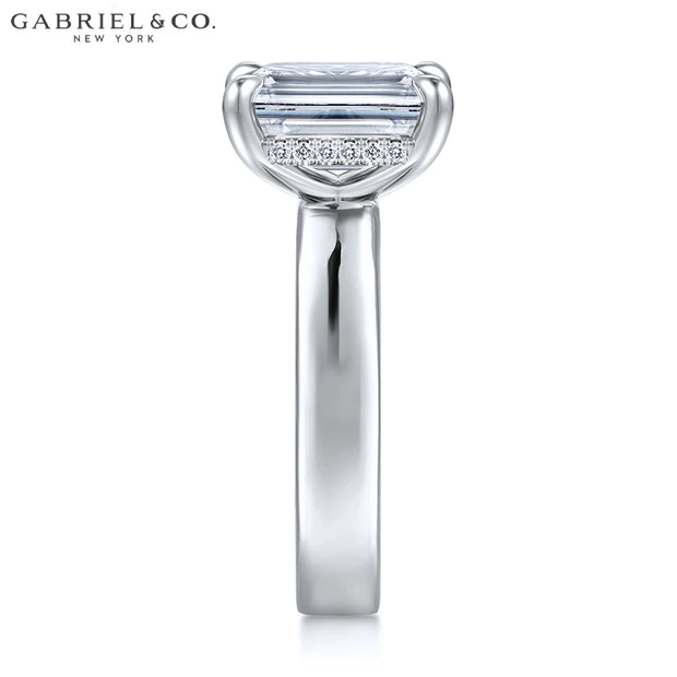 3.00ctr-5.00ctr Emerald Cut Lab Grown Diamond Ring