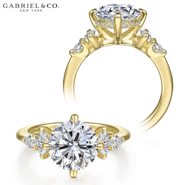 4.57ctw Round Cut Lab Grown Diamond Ring