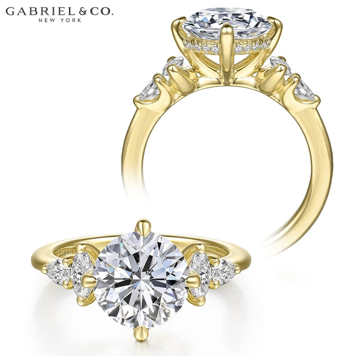 4.57ctw Round Cut Lab Grown Diamond Ring