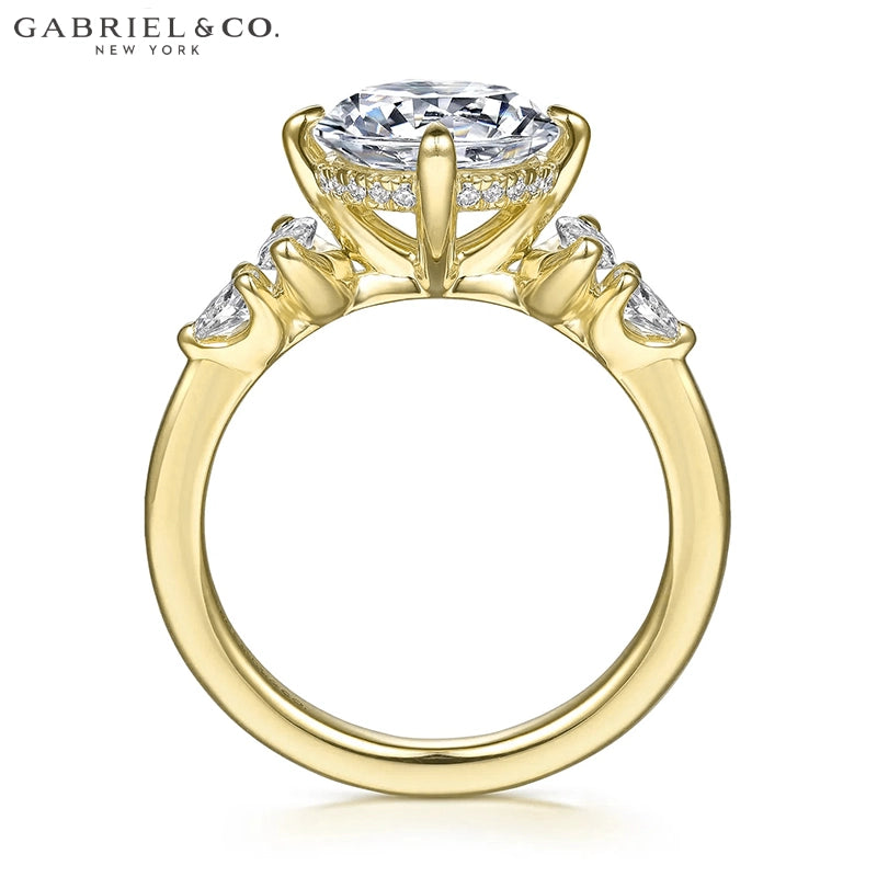 4.57ctw Round Cut Lab Grown Diamond Ring