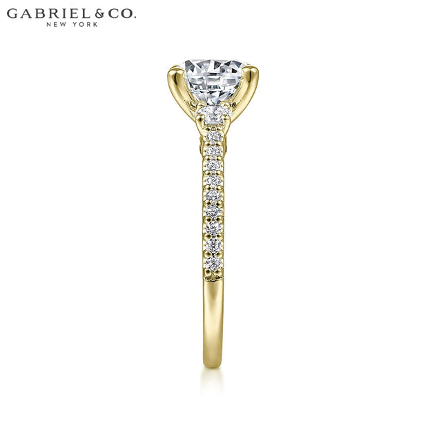 1.00ctr-3.00ctr Round Cut Lab Grown Diamond Ring