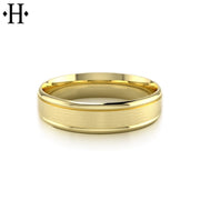 Classic Carved Solid Gold Ring 6mm