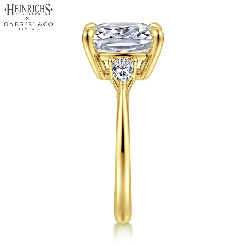 1.50ctr-3.00ctr Elongated Cushion Cut Lab Grown Diamond Ring