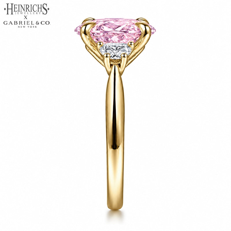 1.25ctr-2.50ctr Oval Cut Lab Grown Pink Rosé Diamond Ring
