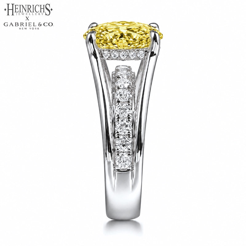 1.50ctr-3.00ctr Oval Cut Lab Grown Yellow Diamond Ring