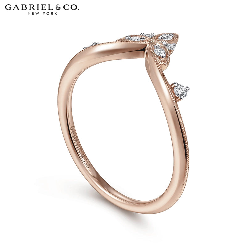 0.09ctw Natural Diamond Chevron Ring 1.5mm