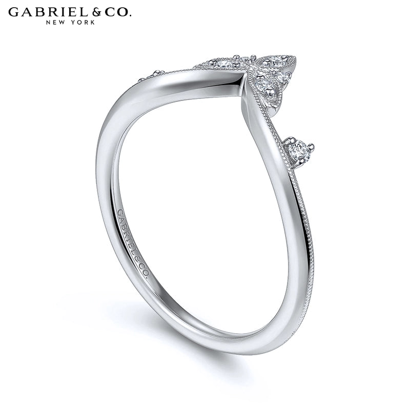 0.09ctw Natural Diamond Chevron Ring 1.5mm