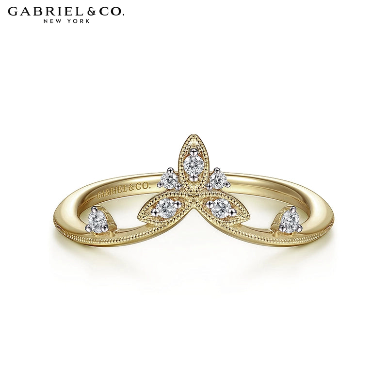 0.09ctw Natural Diamond Chevron Ring 1.5mm
