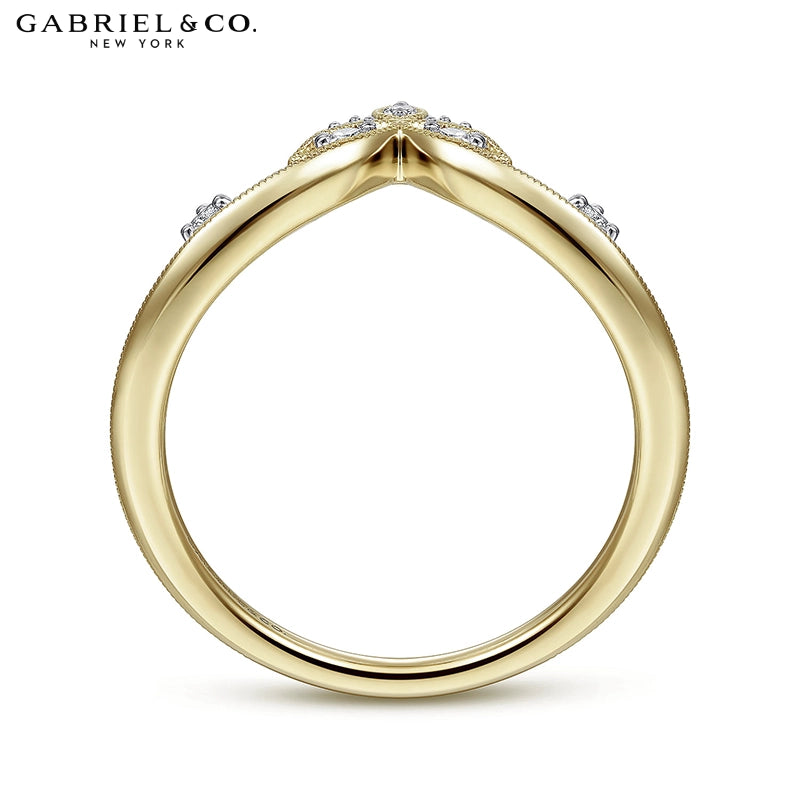 0.09ctw Natural Diamond Chevron Ring 1.5mm