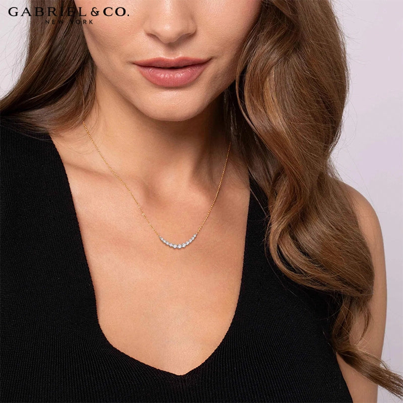 14kt Natural Diamond Curved Bar Necklace