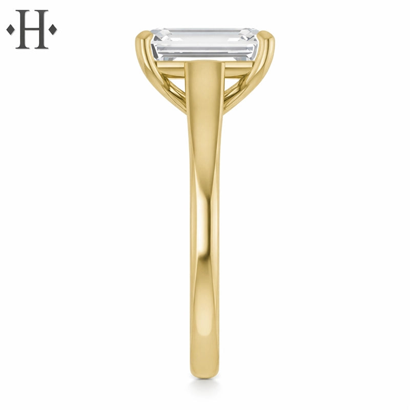 3.00ctr-5.00ctr Emerald Cut Lab Grown Diamond Ring