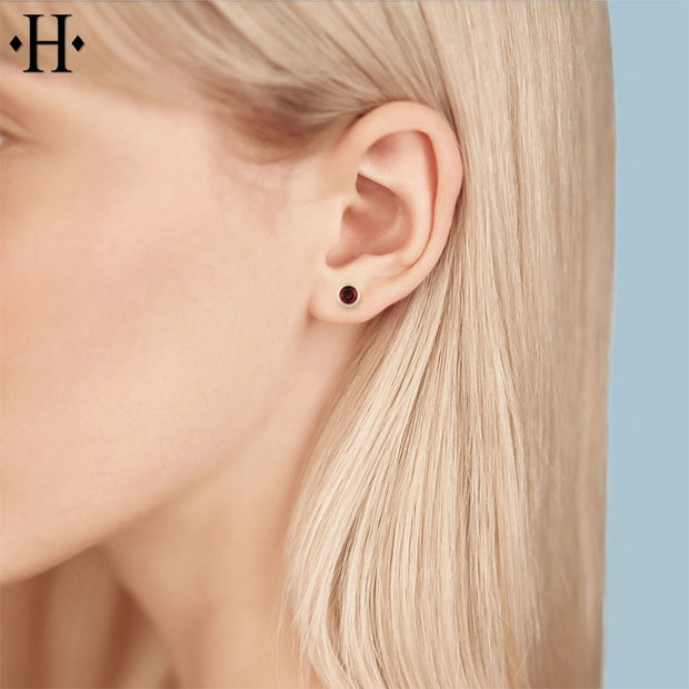 10kt 4mm Genuine Garnet Earring Essentials